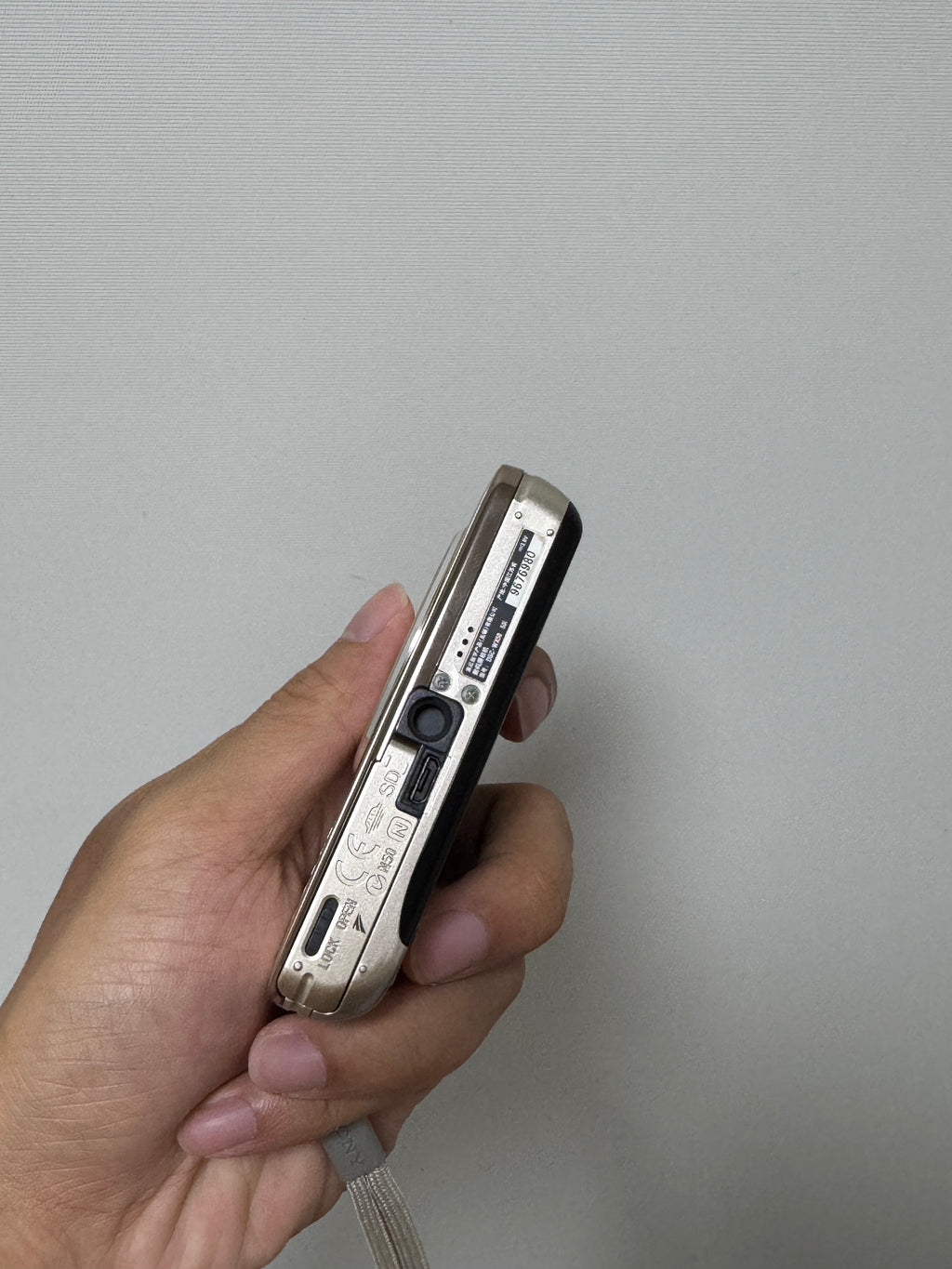 Sony Cyber-shot DSC-WX50 | Champagne Gold ✨ | 16.2MP Pocket CMOS Digicam [2012]
